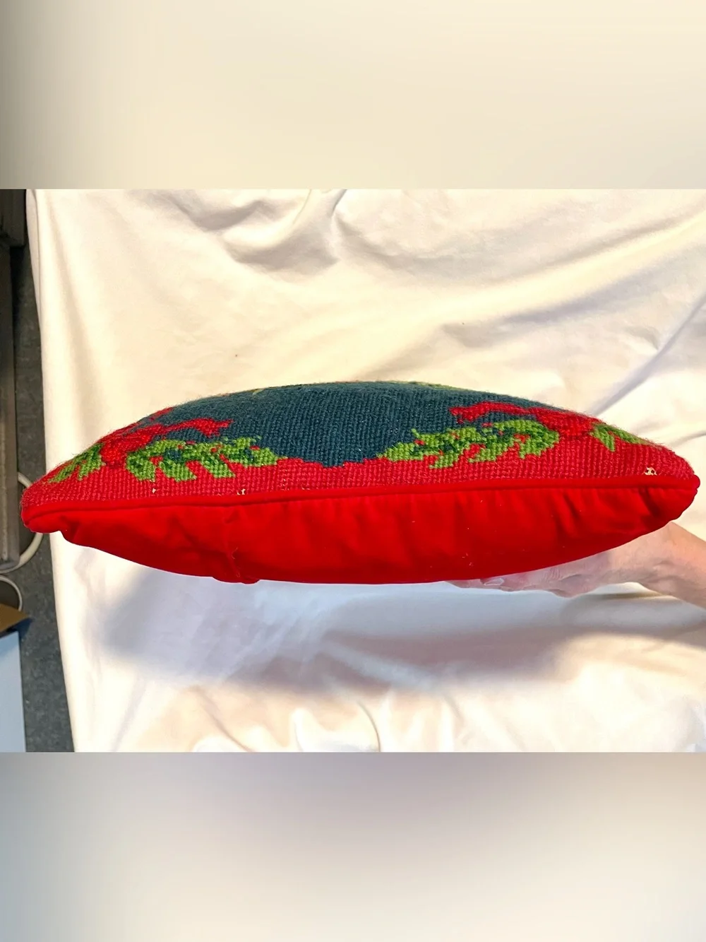 *VINTAGE* Needlepoint Santa Claus Pillow - Velvet Back-Zip To Insert-Christmas